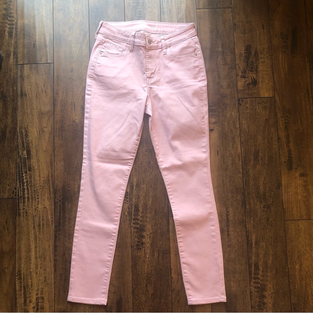 Women’s Light Pink Jeans - Classic Skinny Fit
